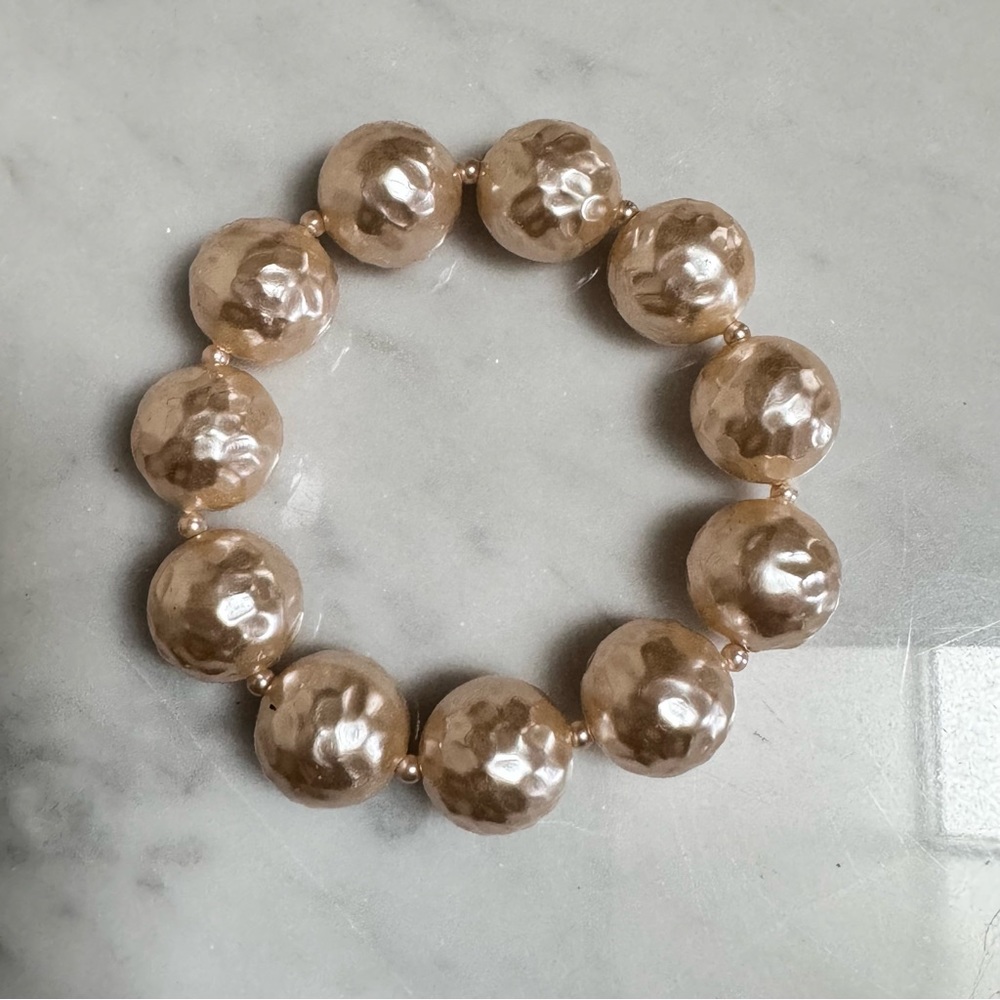 Vintage Bracelet Champagne Beige Color Textured Round Bead Faux Pearl Elastic - Picture 3 of 6